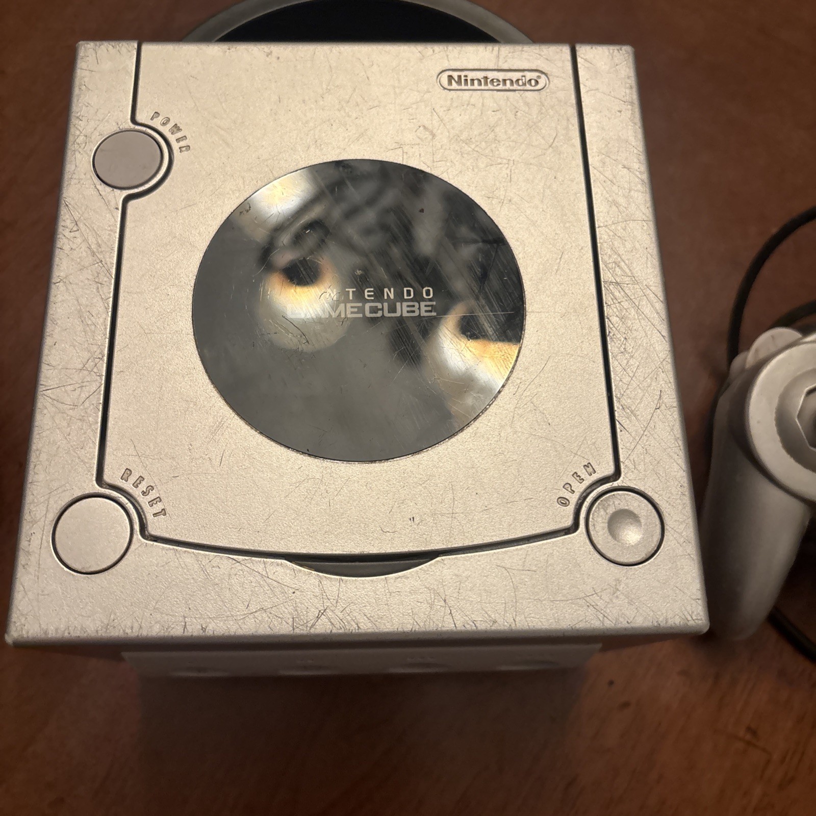 Nintendo GameCube Console DOL-001 Silver **FOR PARTS/REPAIR DOESNT READ DISCS**