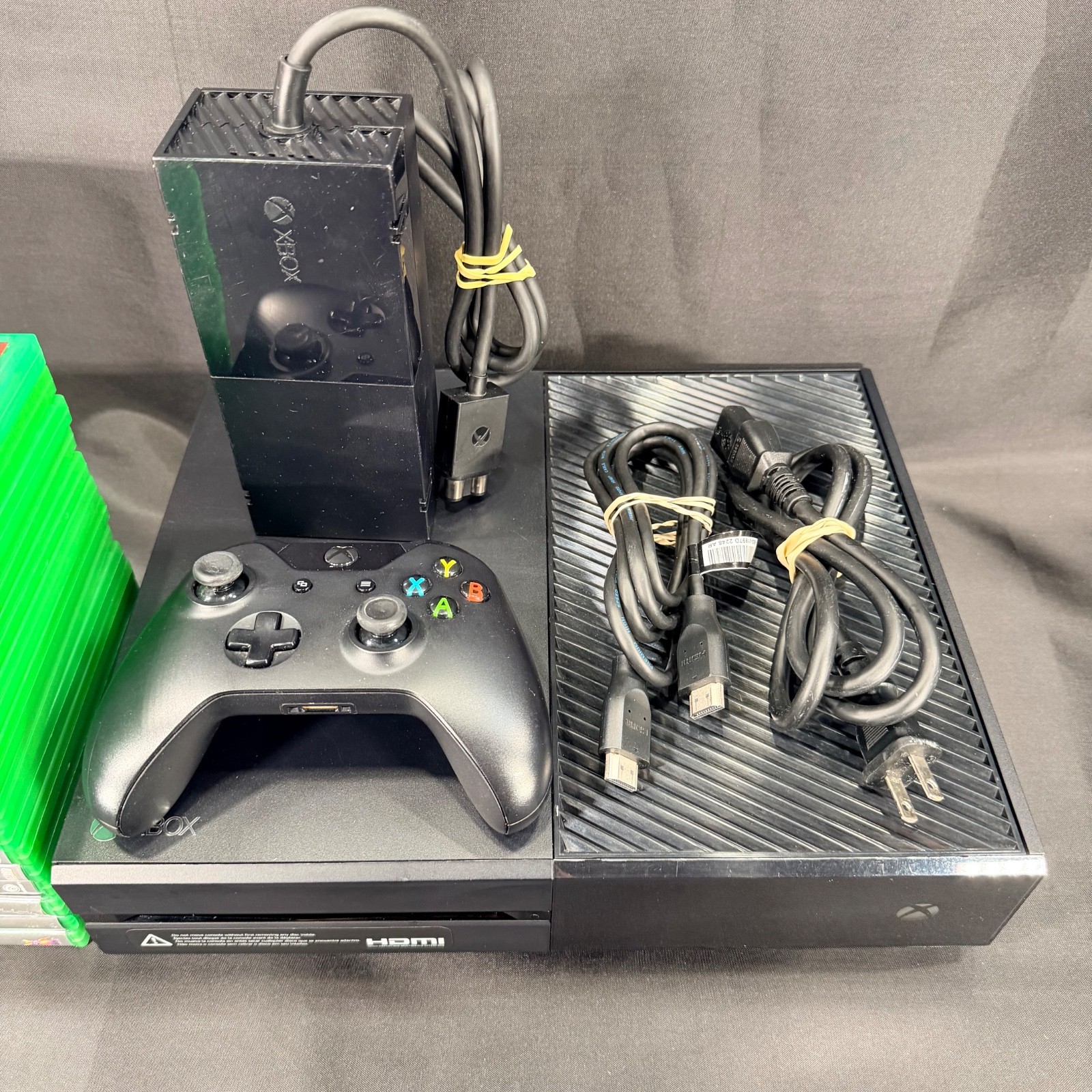 Microsoft Xbox One 500GB Console BLK 1540 Bundle w/1 Controller, 15 Games Tested
