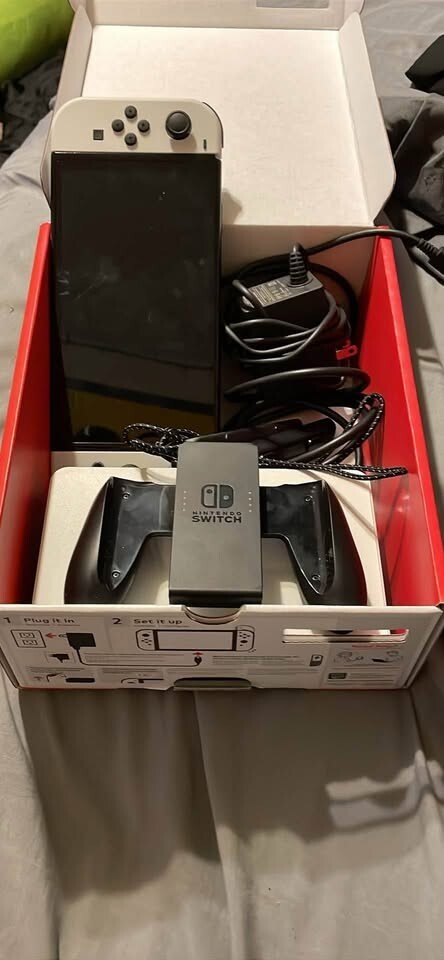 Nintendo Switch OLED Model – 64GB/White