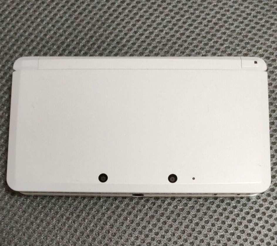 Nintendo 3DS Pure White Console w/ USB charging cable Used Tested *Japanese ver.