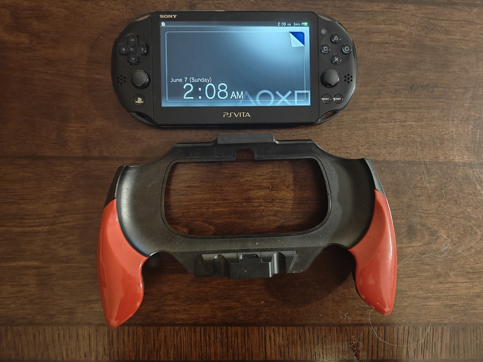 Sony PS Vita 2000 Slim Console + SD2Vita + 128GB microSD + Grip Case