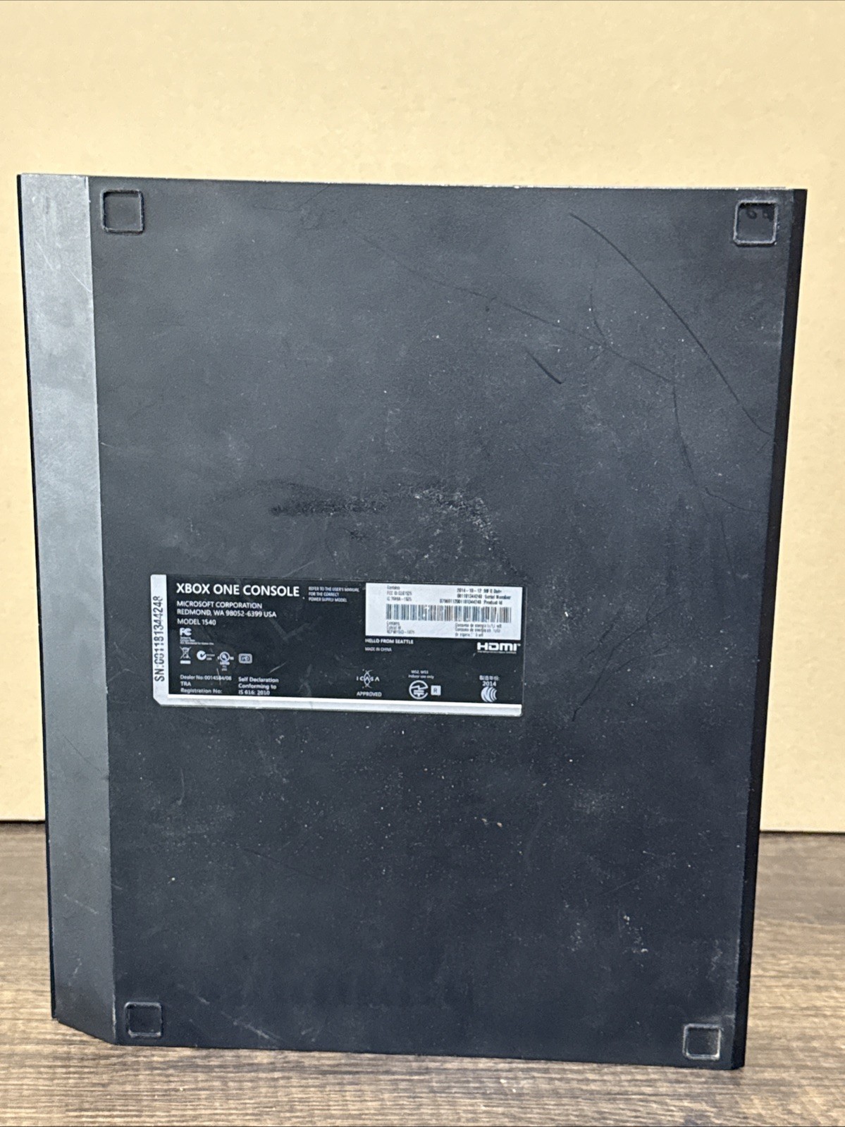 Microsoft Xbox One Console ONLY 365GB – Black – model 1540 FOR PARTS ONLY