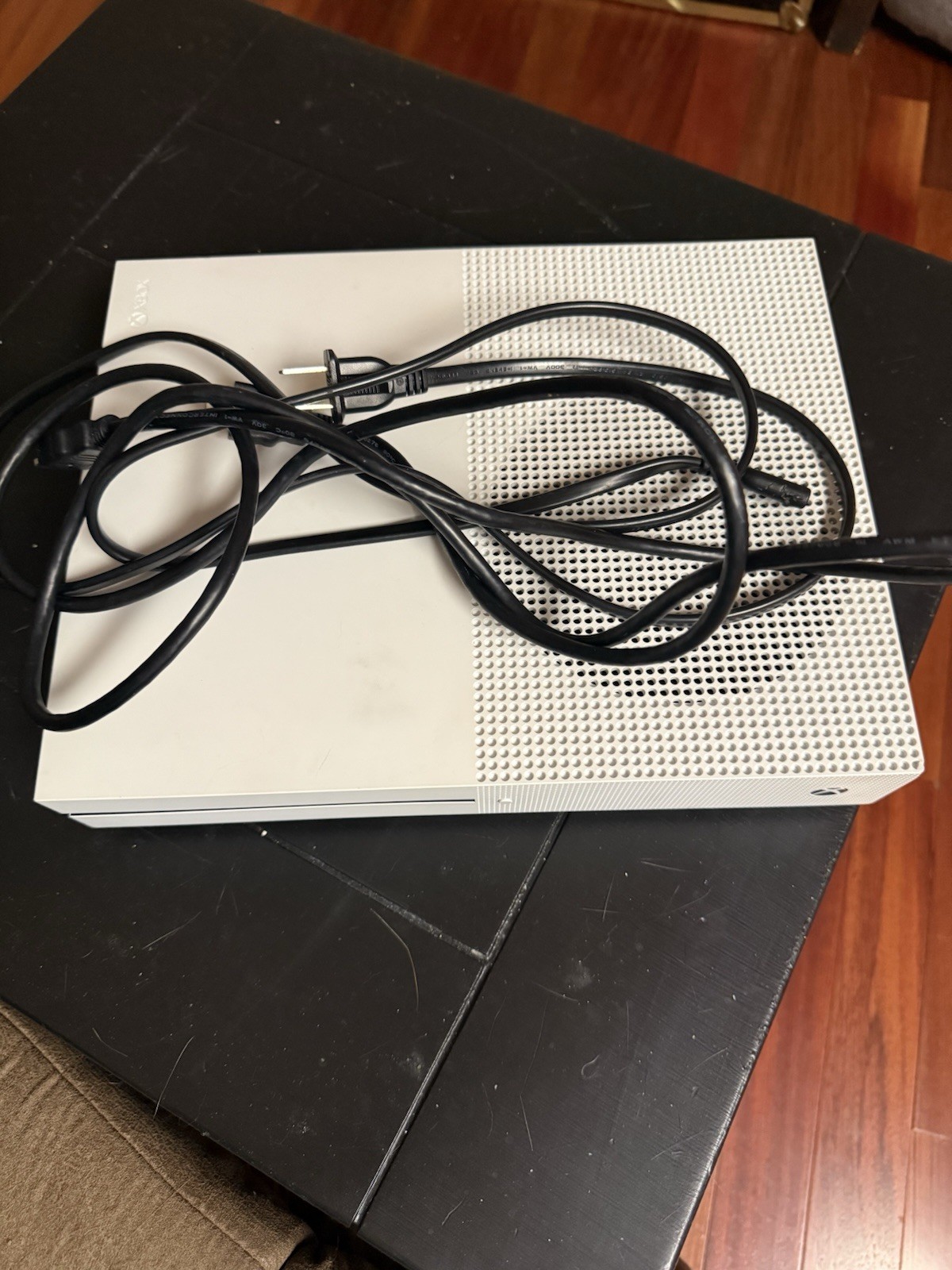 Microsoft Xbox One S 1TB White Home Console 4K UHD Wi-Fi Region Free