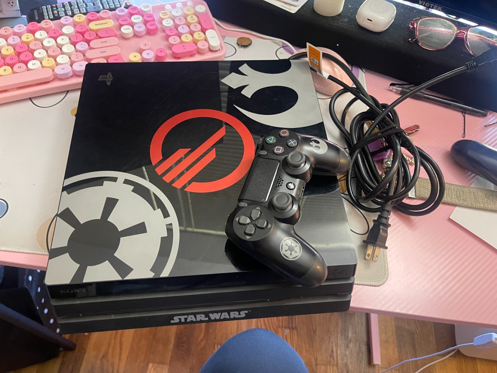 Barely used Sony PlayStation 4 Pro Star Wars Battlefront II Console – Jet Black