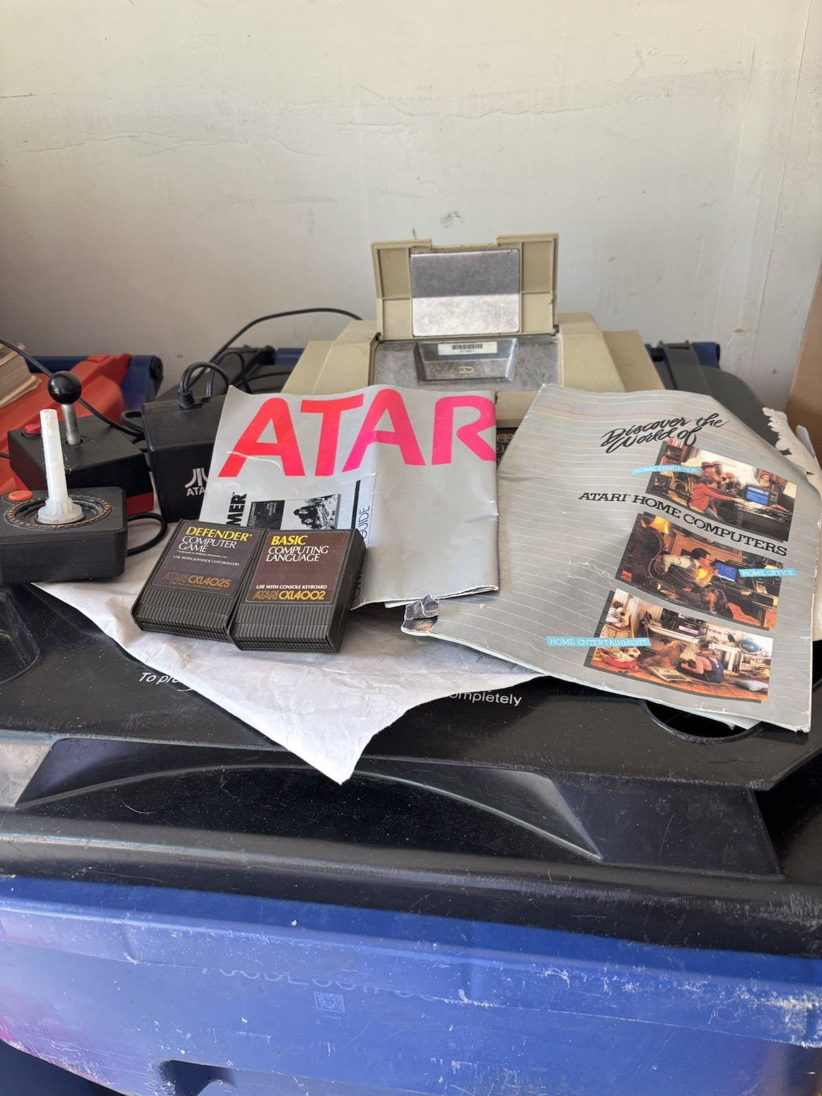 Working Atari 400 Computer With Accessories And Original Book. See Description