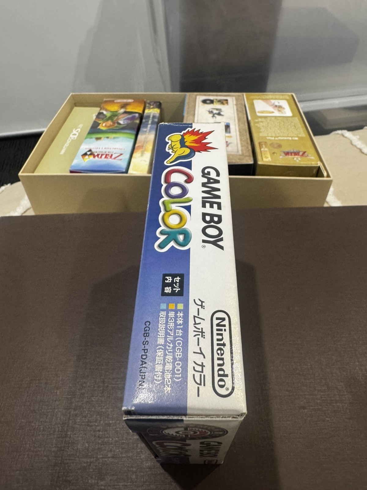 Nintendo Pokemon Gameboy Colour Pokemon Centre Limited Edition Gold & Silver