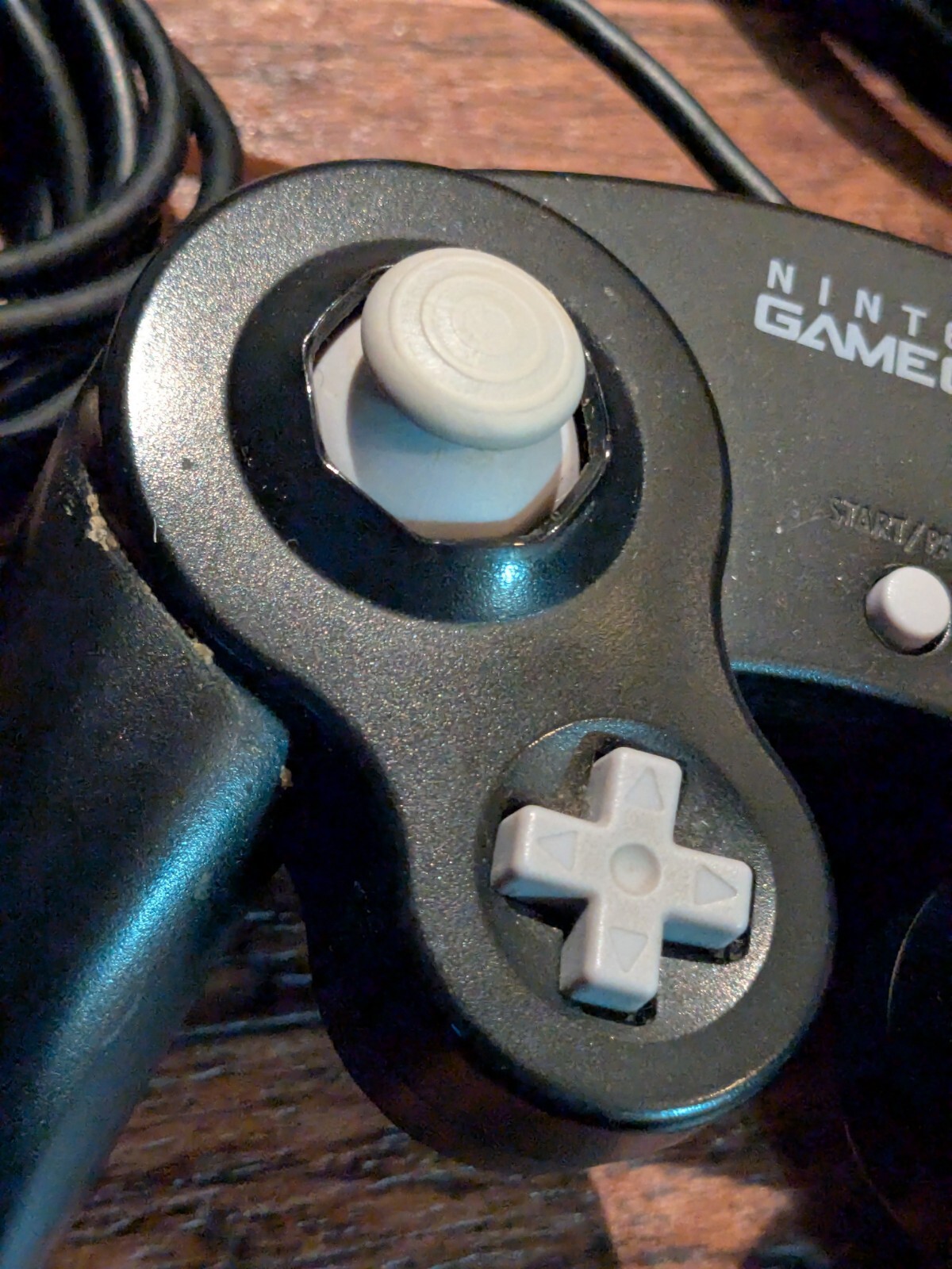 Nintendo GameCube DOL-001 System – Indigo – Memory Card HDMI Cords Controller