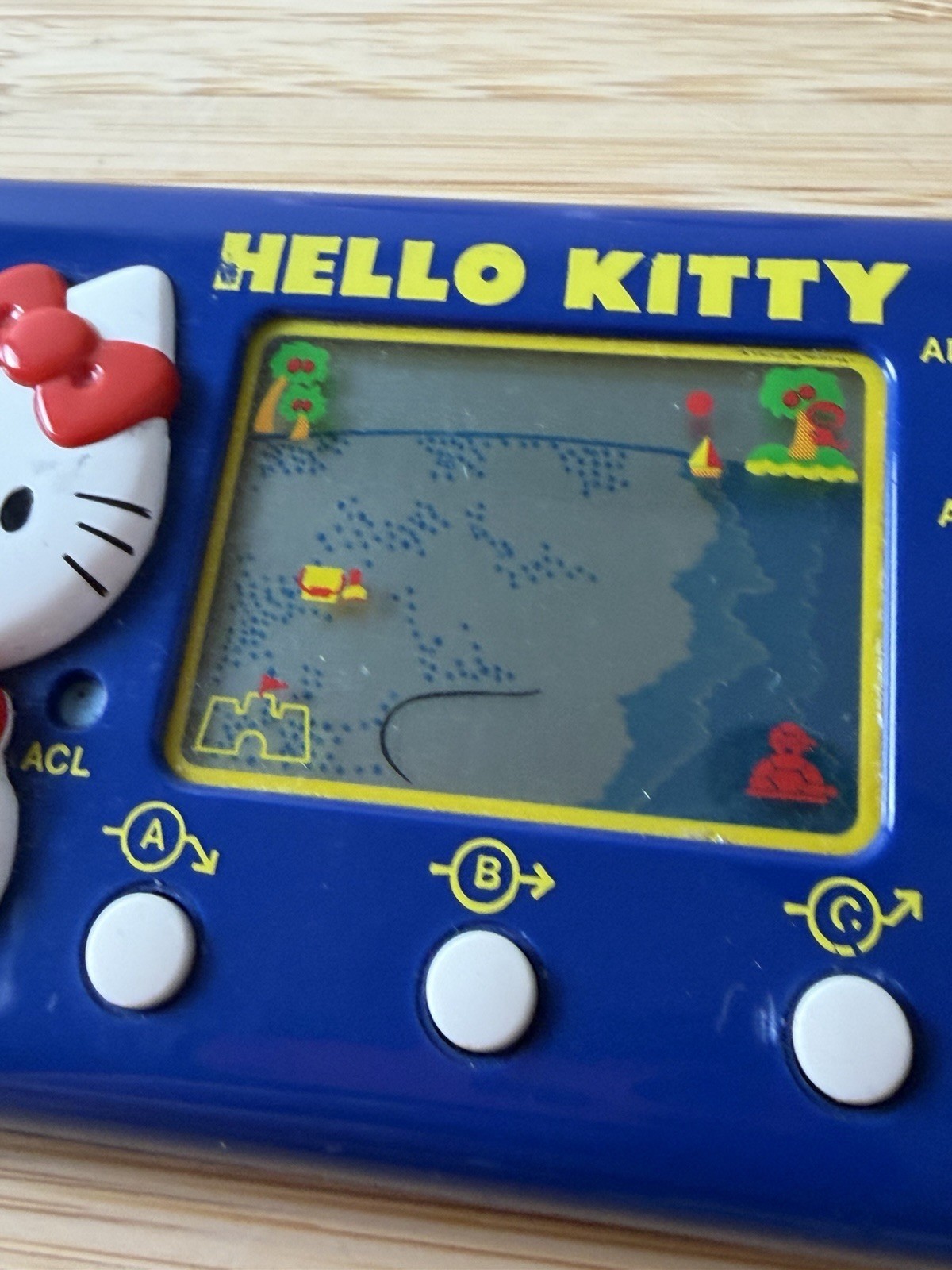 LCD HELLO KITTY Handheld Console System Tomy Game Watch
