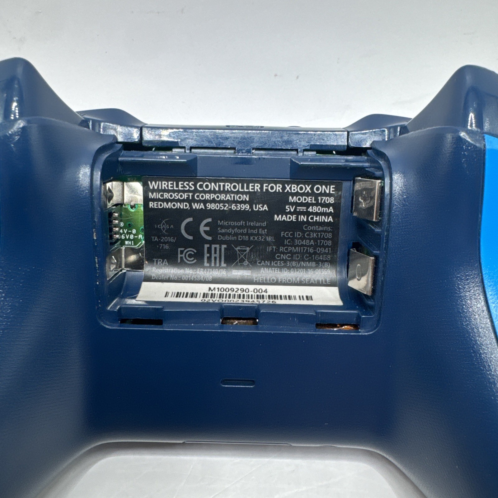 500GB Microsoft Xbox One – 1540 – Controller Working Great!
