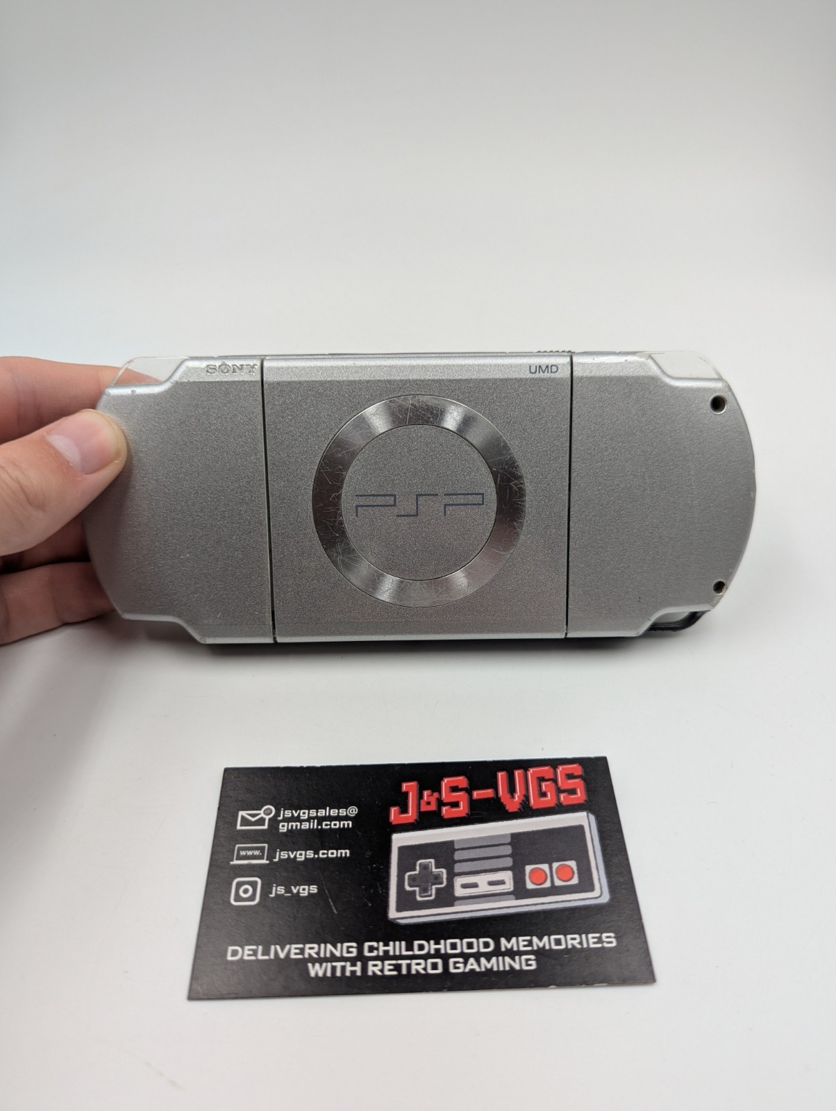 Sony PSP 2000 Silver Ice Console Broken Battery Cover