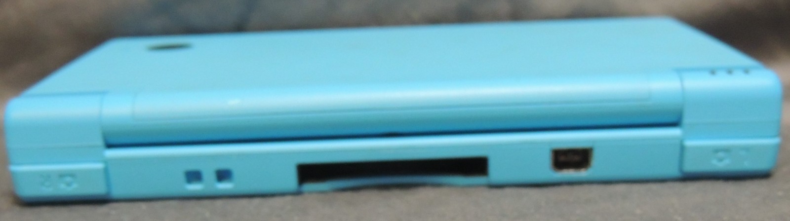 Nintendo DS Launch Edition Turquoise Blue plus Travel Case and extras Package