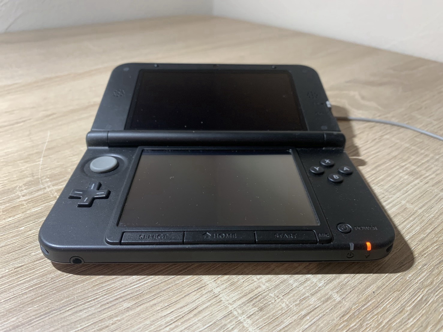 1395 Nintendo 3DS LL Silver Black Excellent TESTED