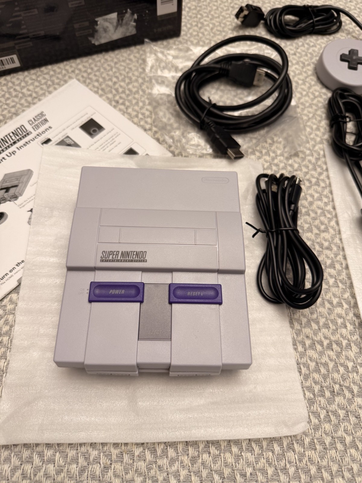 Super Nintendo Entertainment System SNES Classic Mini Edition OpenBox-Never Used