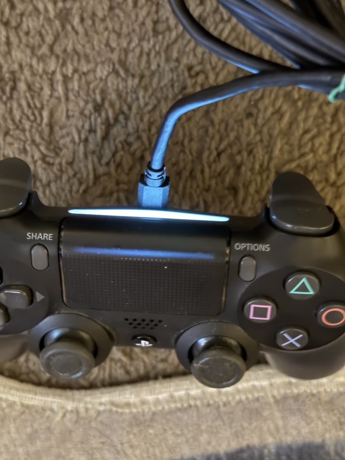 Sony PlayStation 4 500GB Game Console CUH-1215A Black W/ 2 Controllers Tested