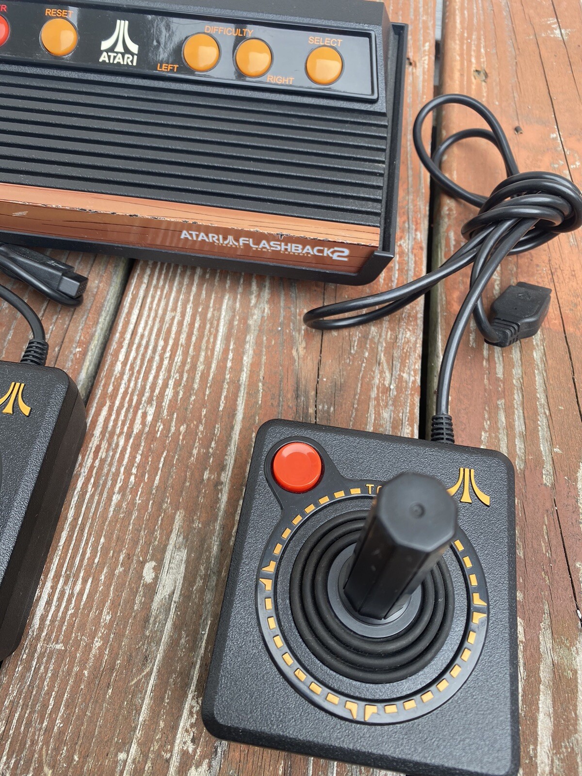 Atari Flashback 2 Console w/ Controllers And Wires Works Great Plug N Play Game