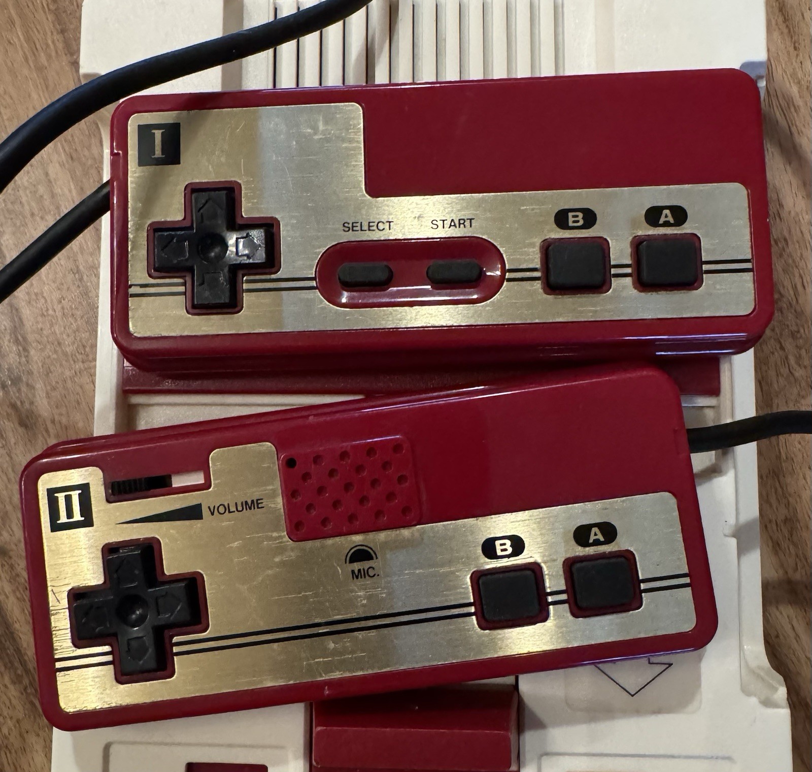 Nintendo Famicom Console First Run Square Buttons Japan Import US Seller TESTED