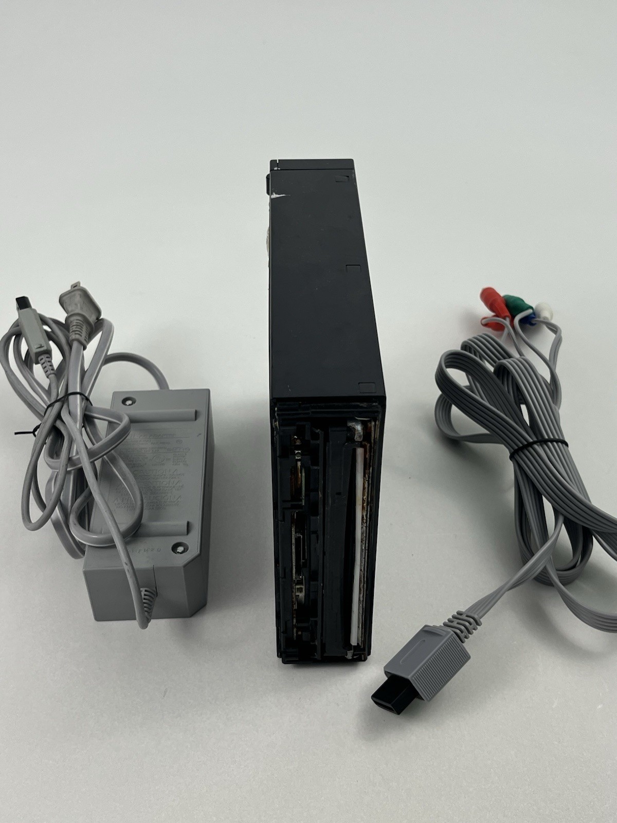 Nintendo Wii Console System Only RVL-101 USA Power and AV Cables