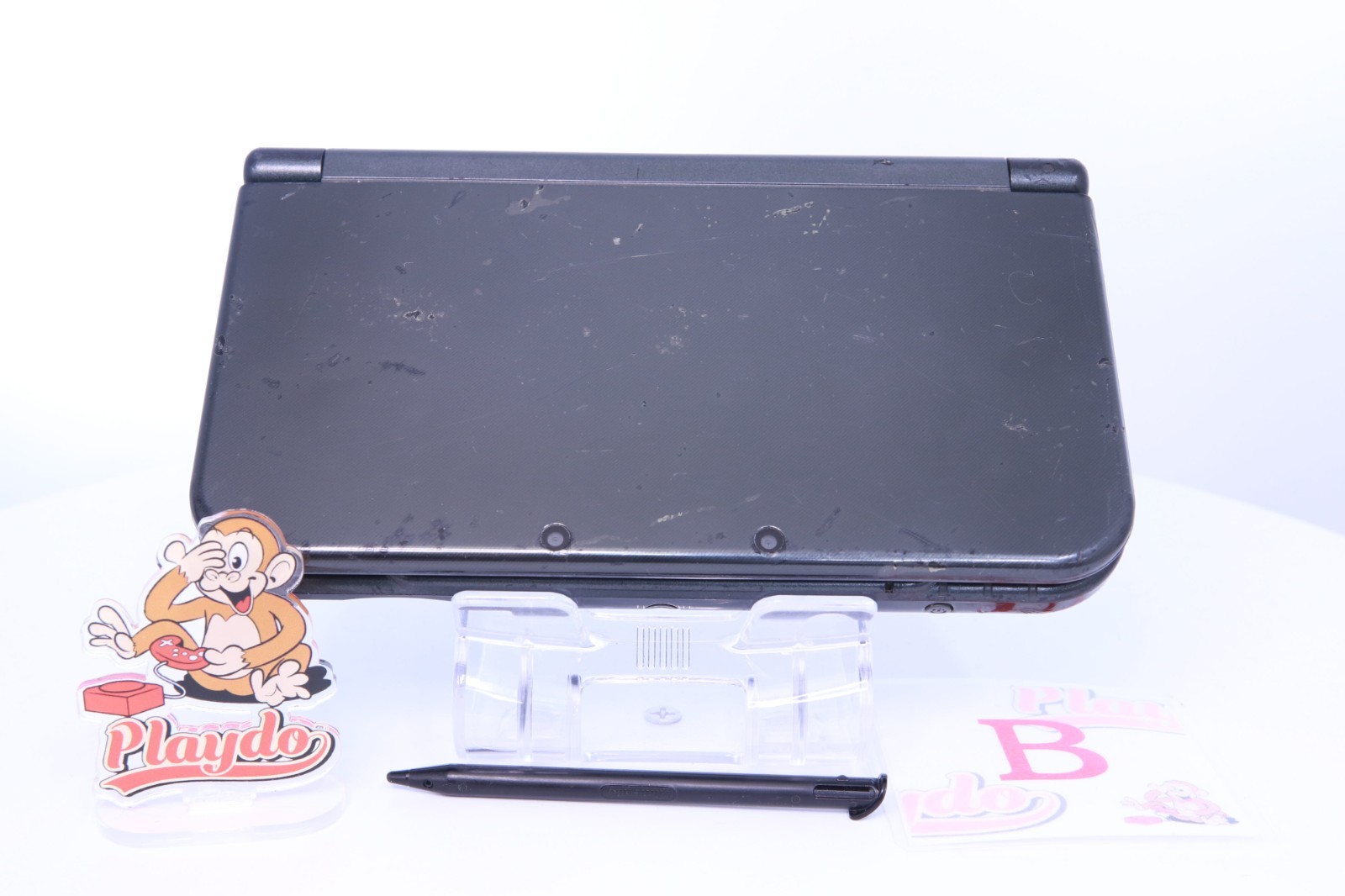 New Nintendo 3DS LL XL Metallic Black [Rank : B]Region-locked