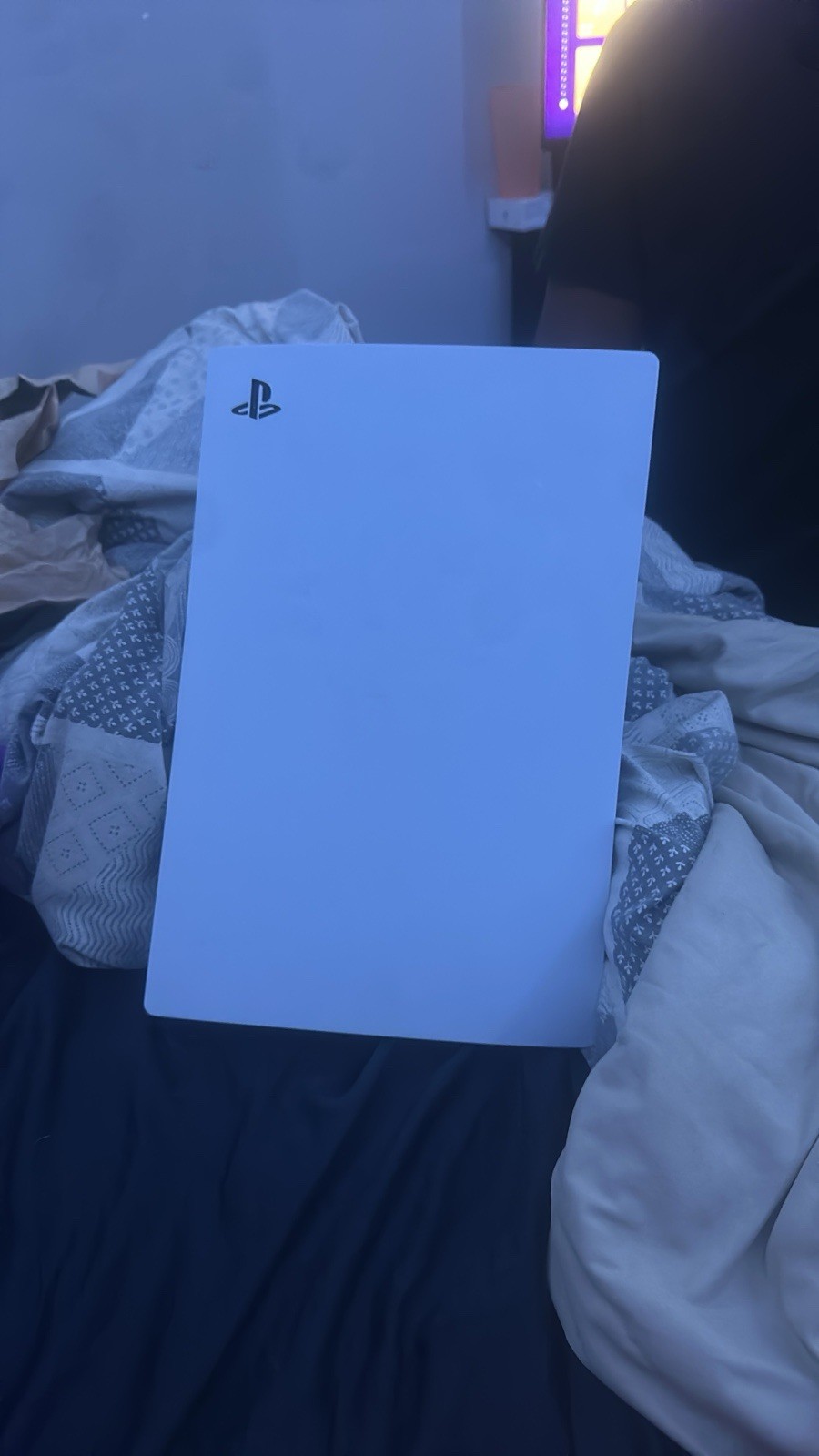 Sony PlayStation 5 Home Console White/Black USB-A USB-C Wi-Fi Capability