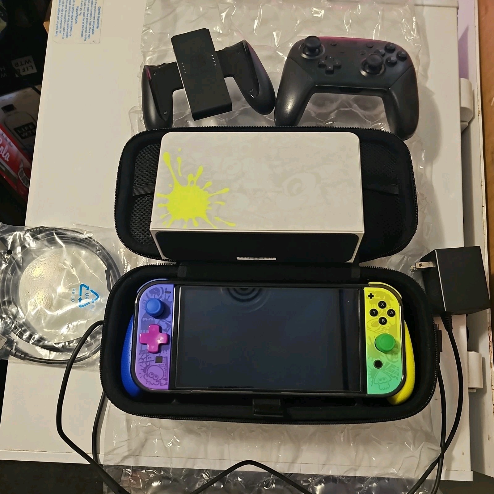 Nintendo Switch OLED Splatoon 3 Edition Bundle with Pro Controller