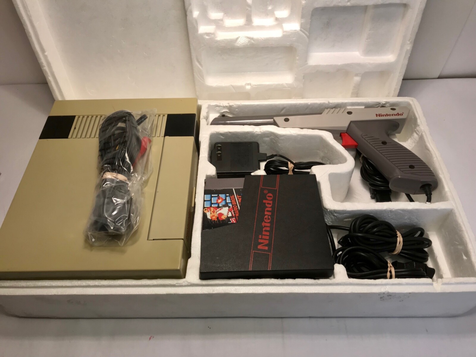 Original Nintendo Entertainment System: Action Set (NES) Gray Gun Tested