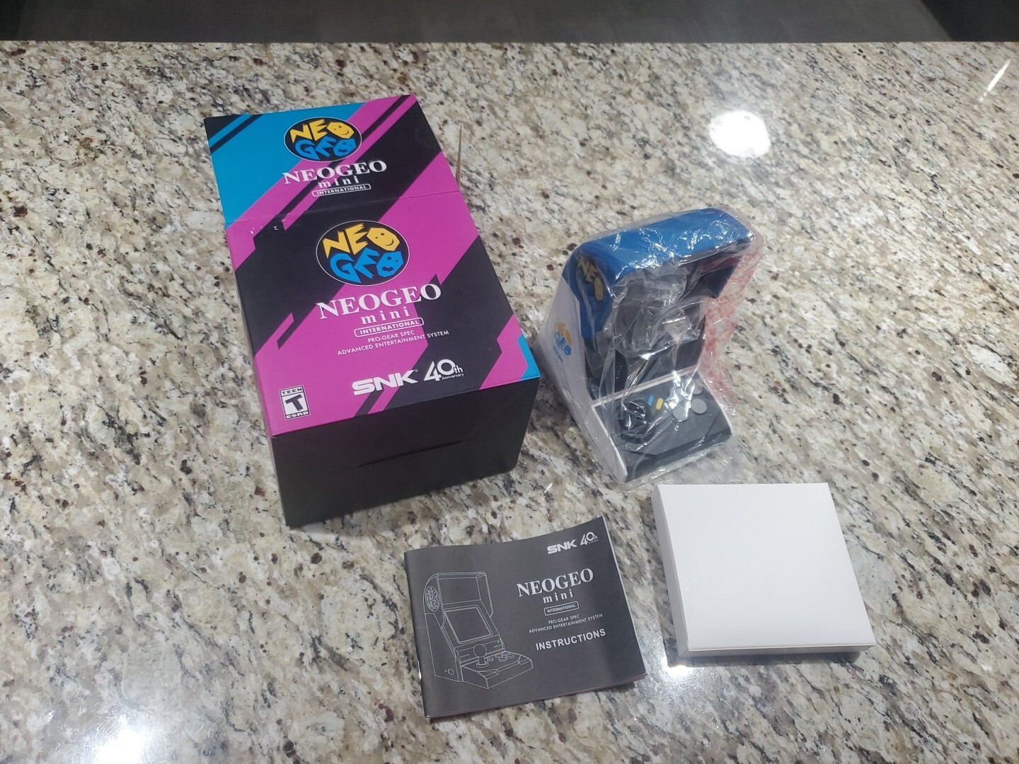 NEO GEO Mini International Classic Edition SNK 40th Anniversary