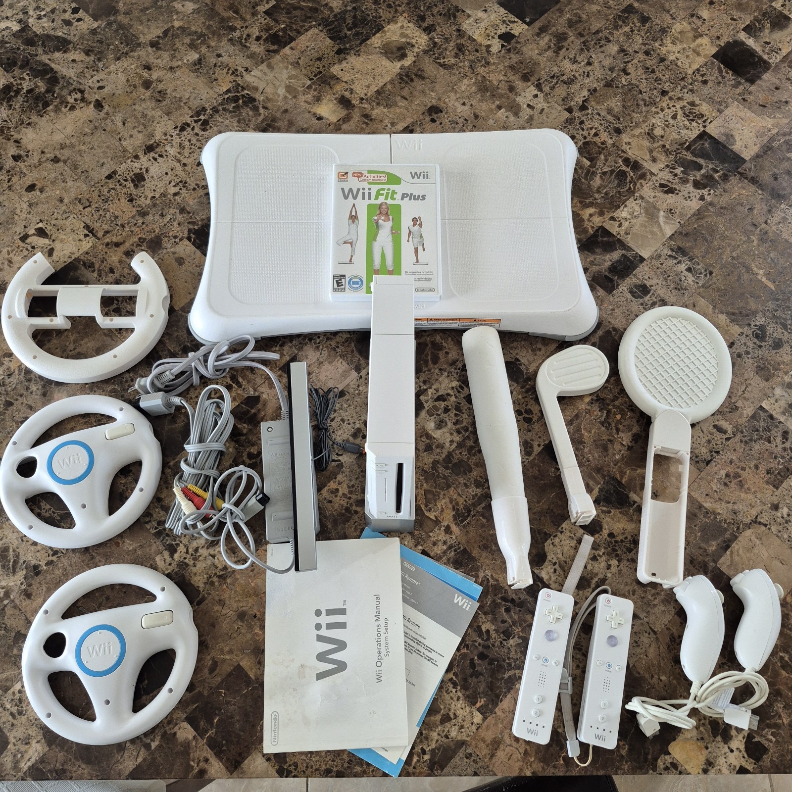 Nintendo Wii Console Sports Bundle Balance Board with Game & Accessories Tested