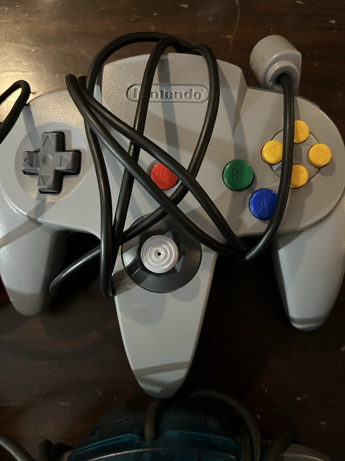 Nintendo 64 N64 Console Bundle: Expansion, 4 Controllers, 2 Games, Rumble pack