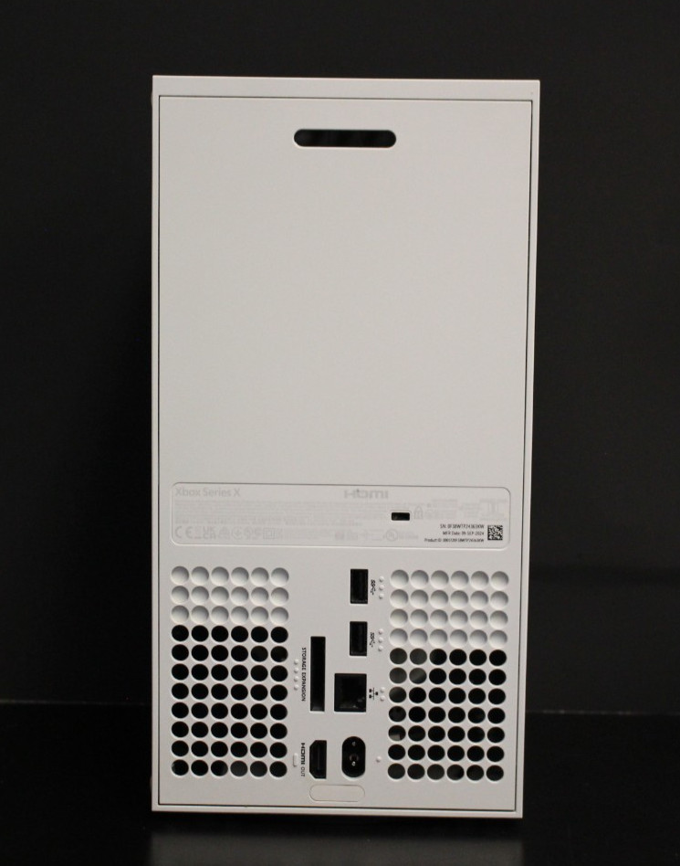 (RI2) Microsoft Xbox Series X • All-Digital • 1TB • Robot White