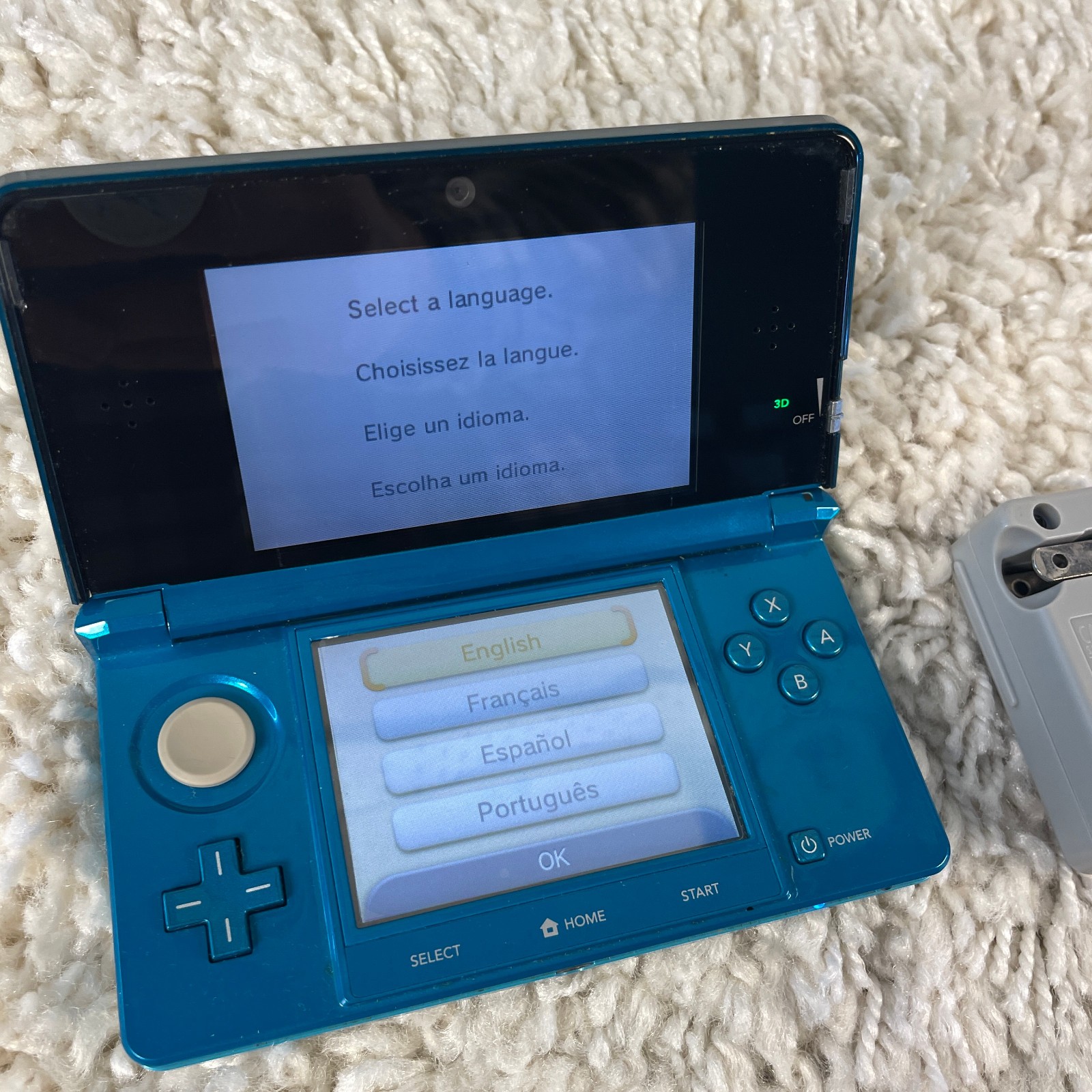 Nintendo 3DS Aqua Blue Handheld Handheld Console System CTR-001 Tested