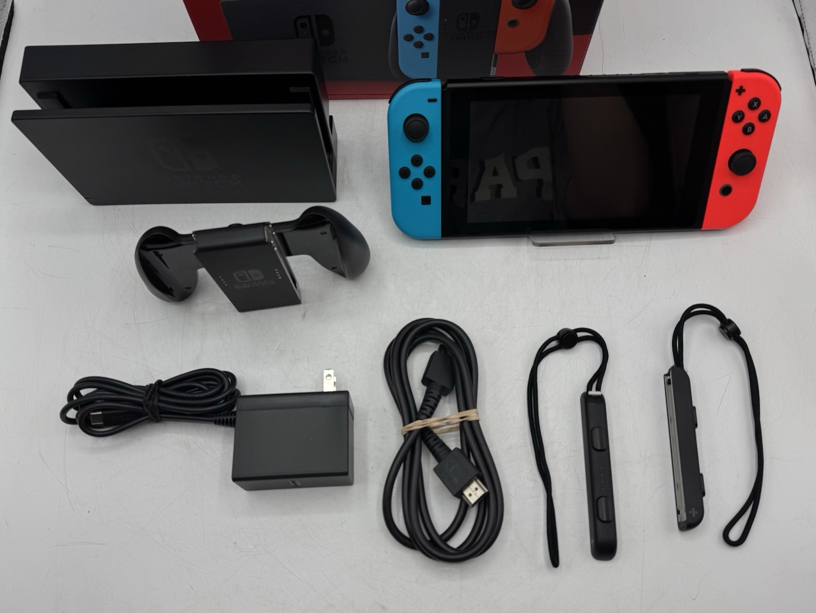 Nintendo Switch HAC-001 (-01) Console Neon Red & Blue Open Box Bundle Tested