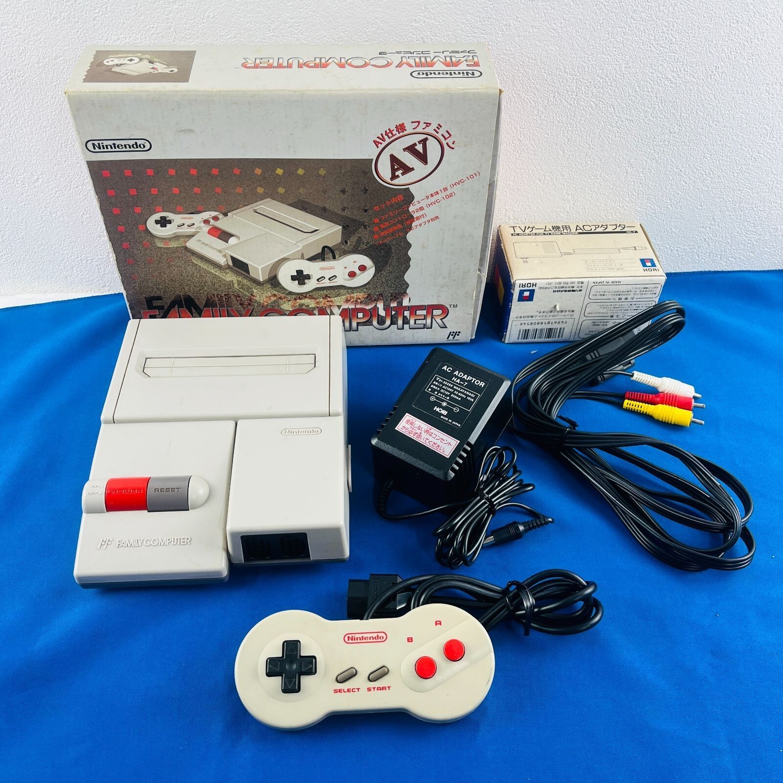 ◇717 Nintendo New Famicom AV Top Loader Family Computer Japan Game Console Used