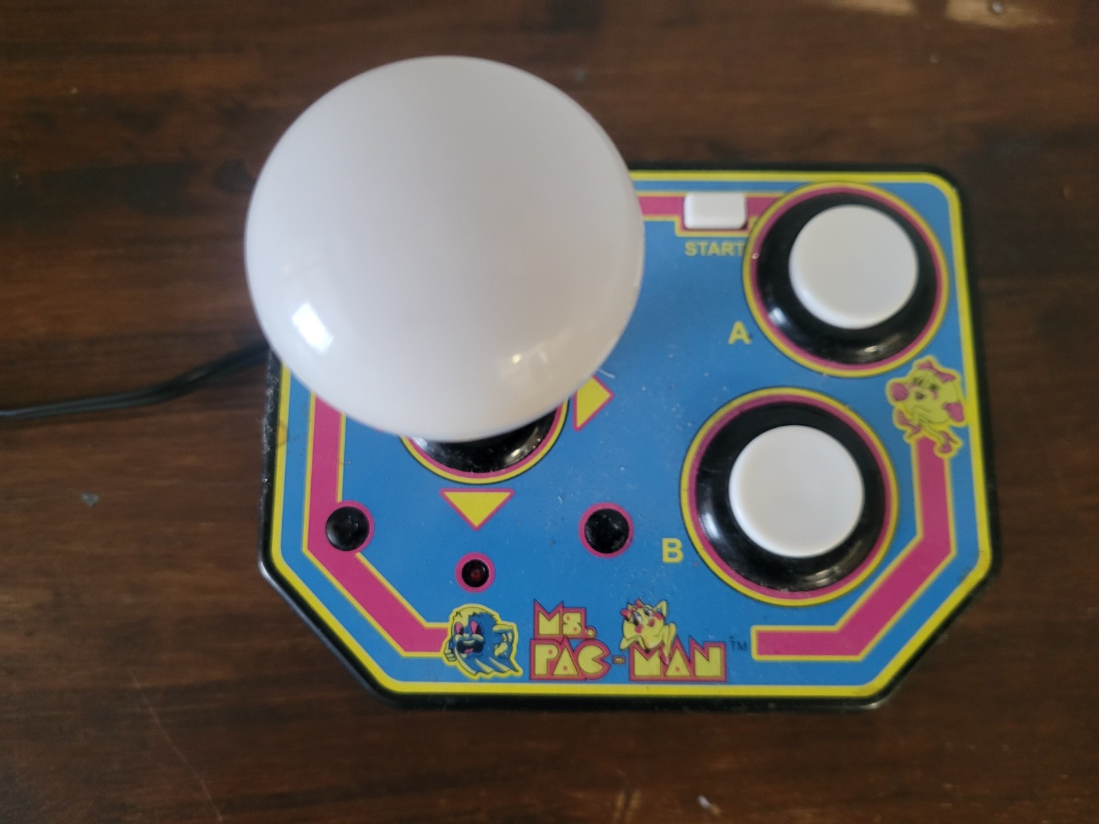 Ms. Pac-Man Plug & Play Home Console Composite RCA Blue Black Yellow Pink