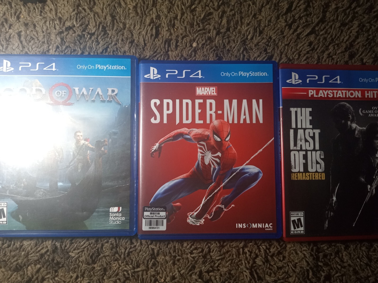 PS4 1TB BLACK CONSOLE SYSTEM -BLACK 12 LBS – GOOD -slightly used