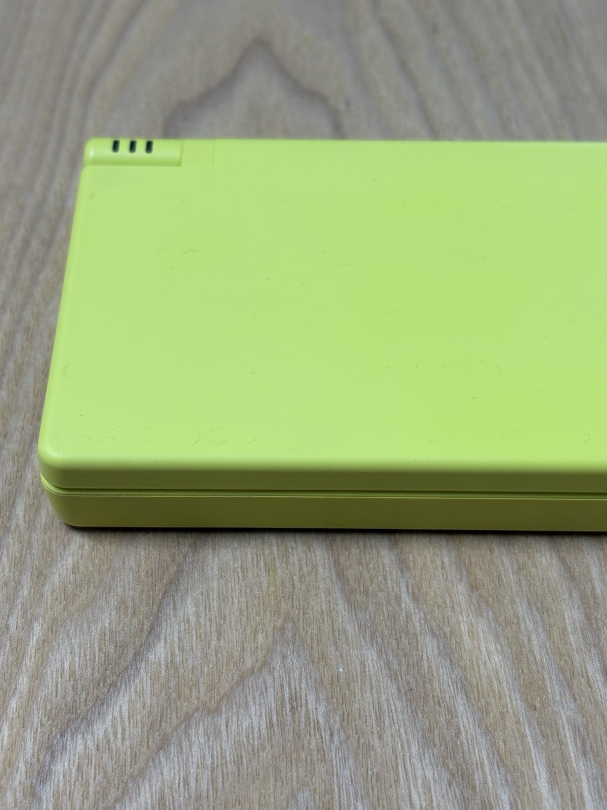 Nintendo DSi Lime Green Handheld Console Tested Working Japan