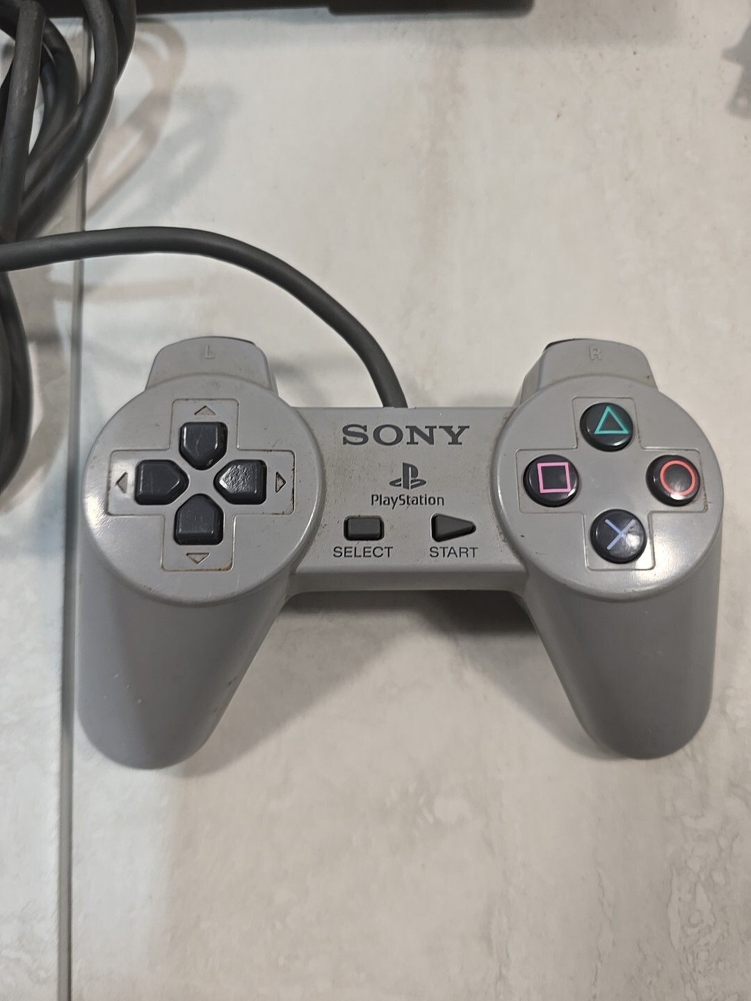 Sony PlayStation 1 Console (SCPH-9001 ) PS1 w/ Controller, Cables, and 1 Game