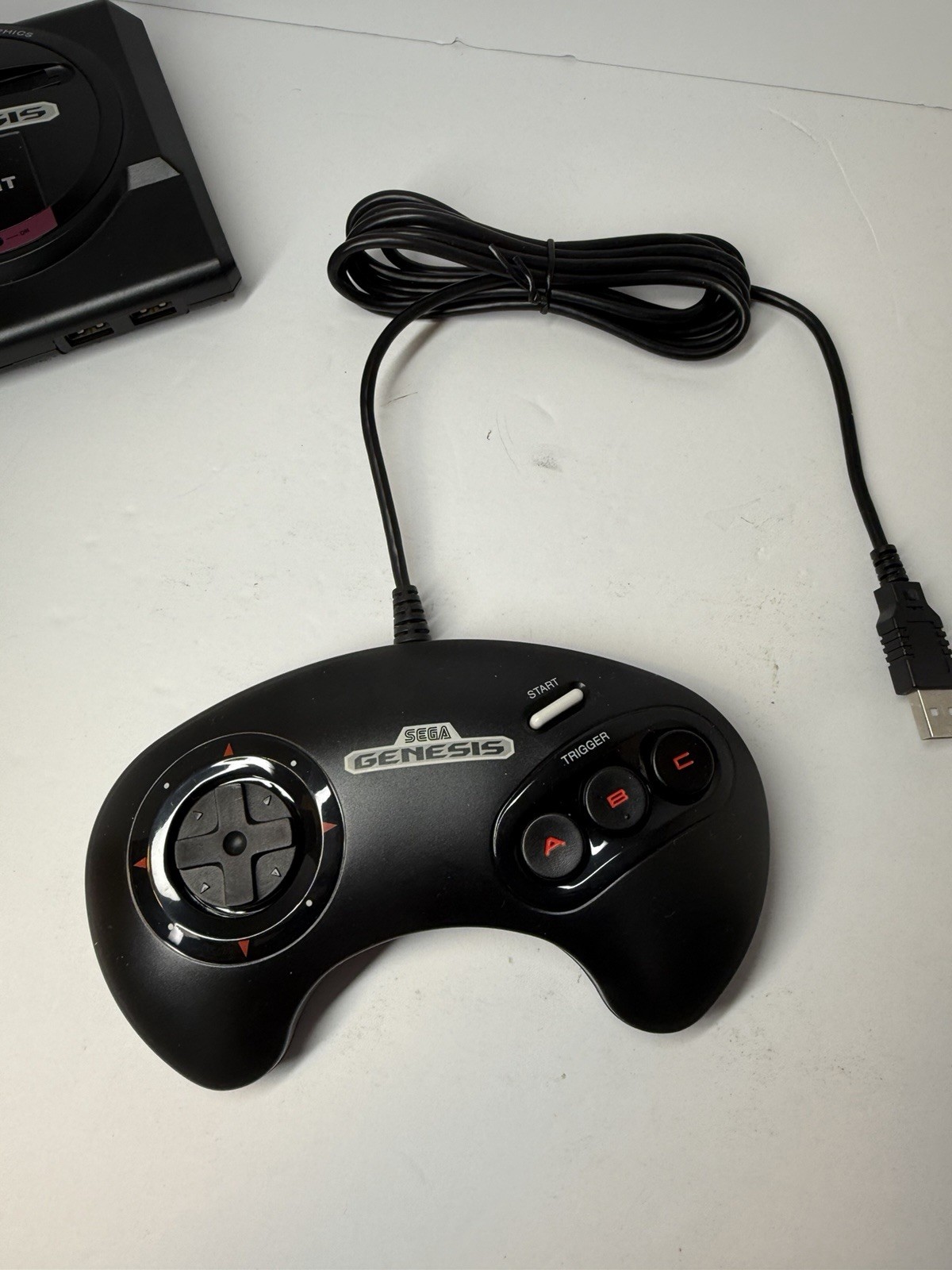 SEGA Genesis Mini Console *CIB*