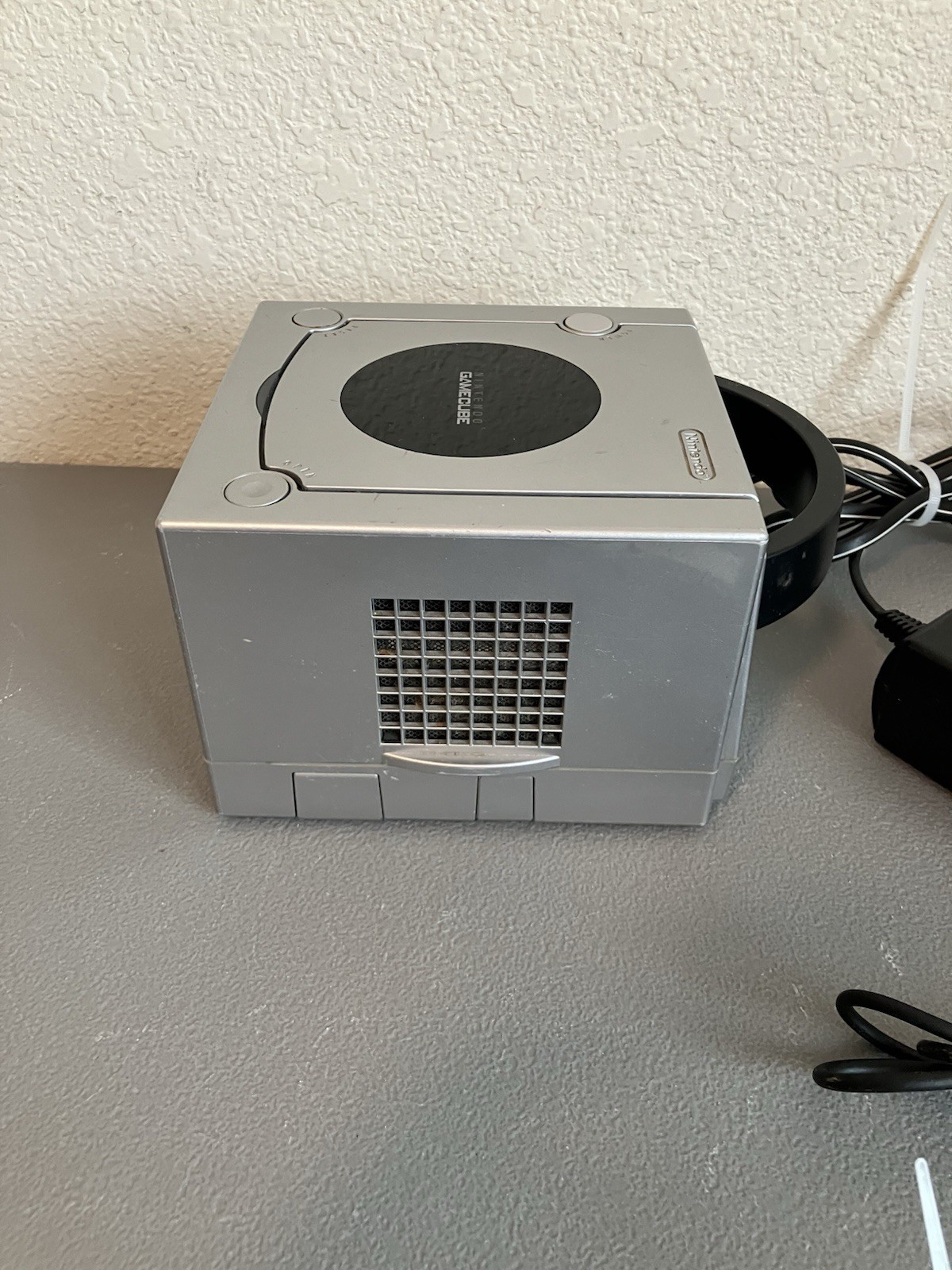 Nintendo GameCube Console Platinum DOL-101 – Bundle 3 Games 2 Controllers Tested