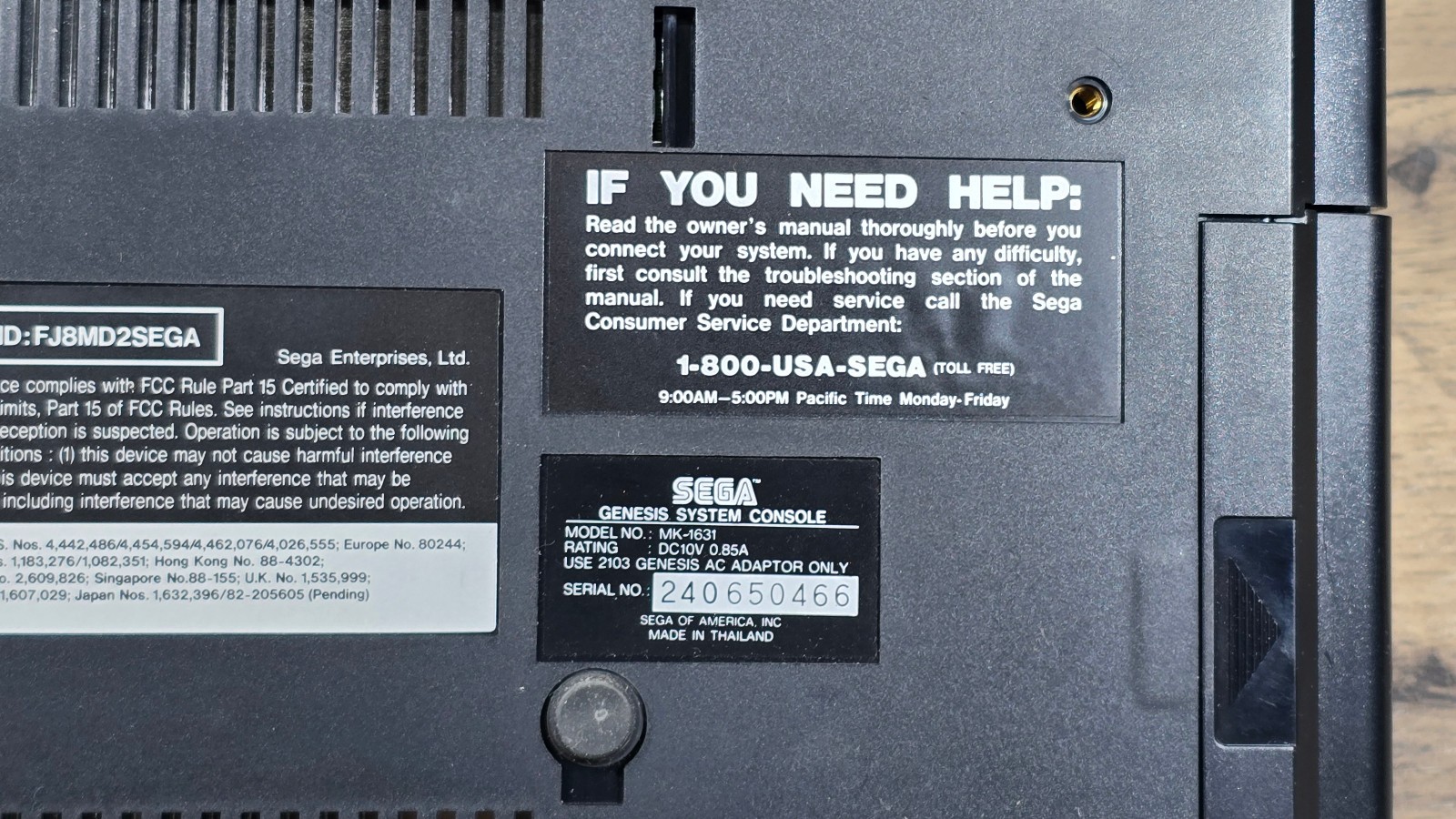 Sega Genesis Model 2 – MK-1631 Original OEM – Tested/Works – Fast Shipping!