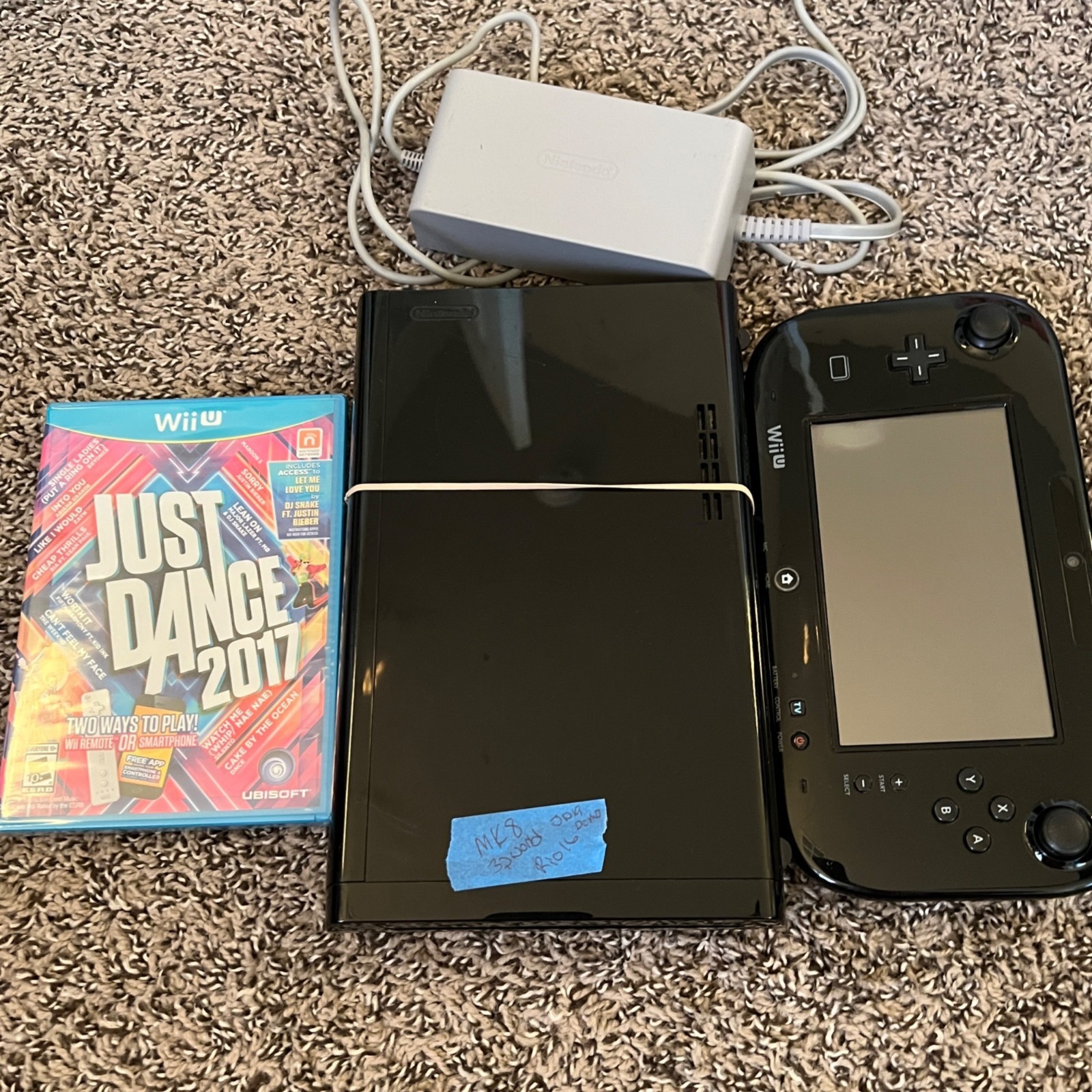 Wii U Console Super Mario 3D World Deluxe Set w/ Games Installed