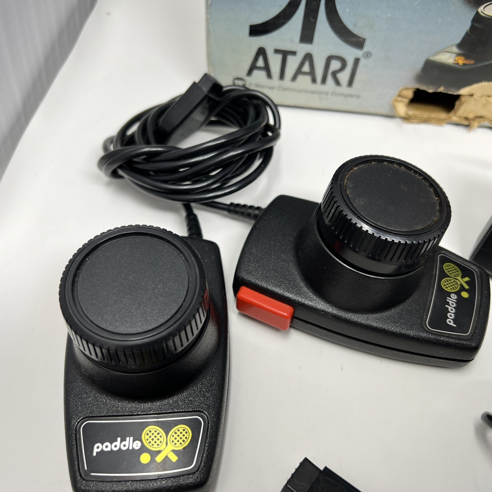 Vintage Atari CX-2600A Video Game Console Joystick Paddles, Power Original Box