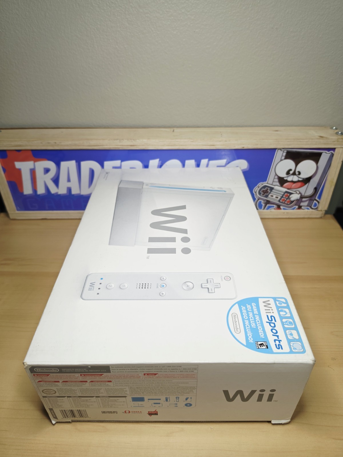 Nintendo Wii White Console W Wii Sports Very Clean With Manual & Inserts