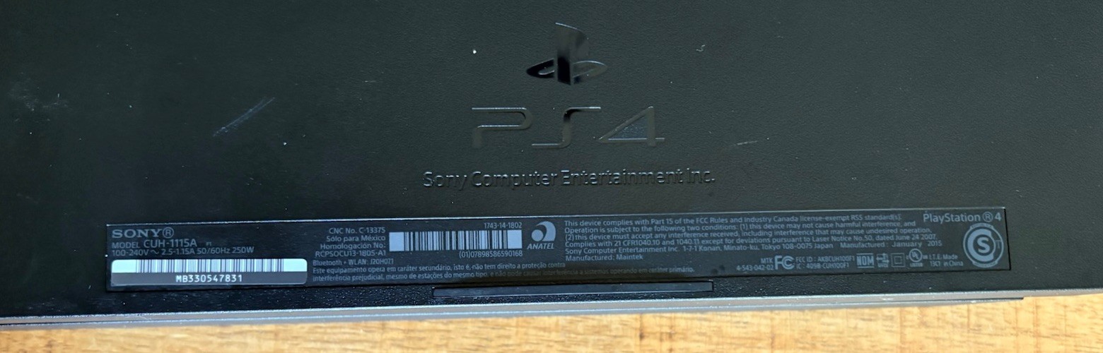 playstation 4 Slim console With Camouflage Dual Shock Controller 1T PS4