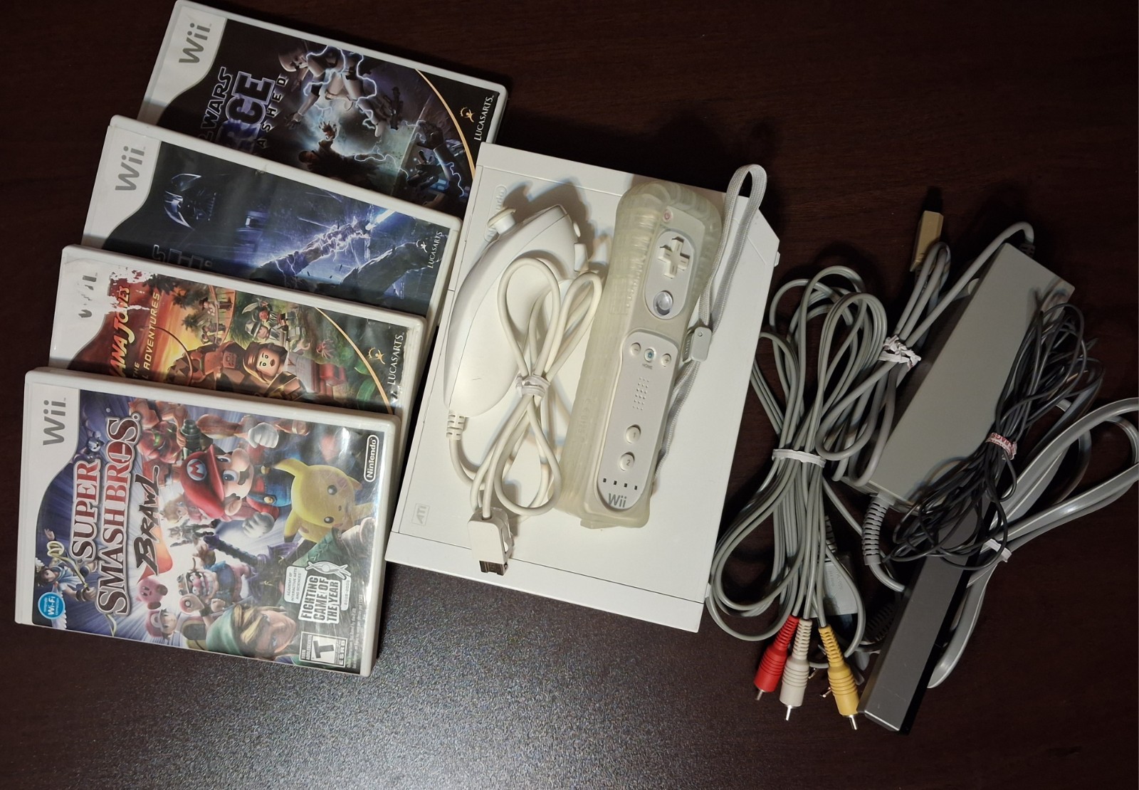 Nintendo Wii Rvl-001 Console Game Bundle, Deep Cleaned, Tested And Working.
