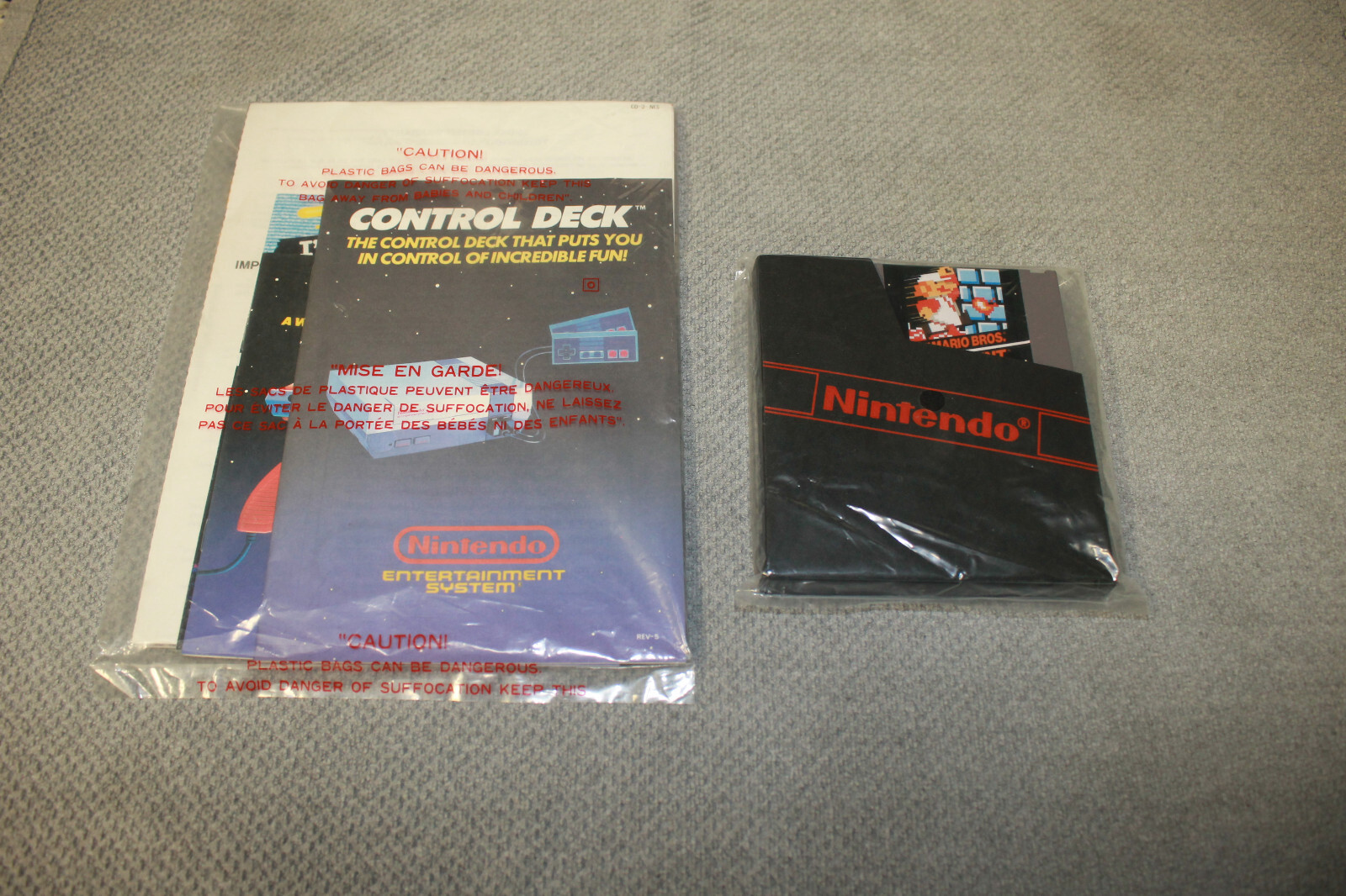 NINTENDO NES Action Set Orange Zapper With Super Mario & Duck Hunt Circa 1988