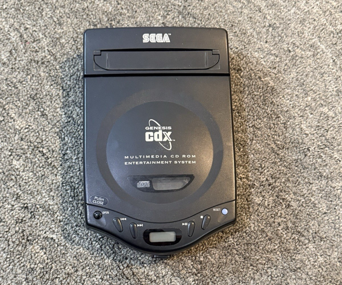 SEGA GENESIS CDX MK-4121 GAME SYSTEM W/ ECCO DOLPHIN ORIGINAL BOX ~ READ ~
