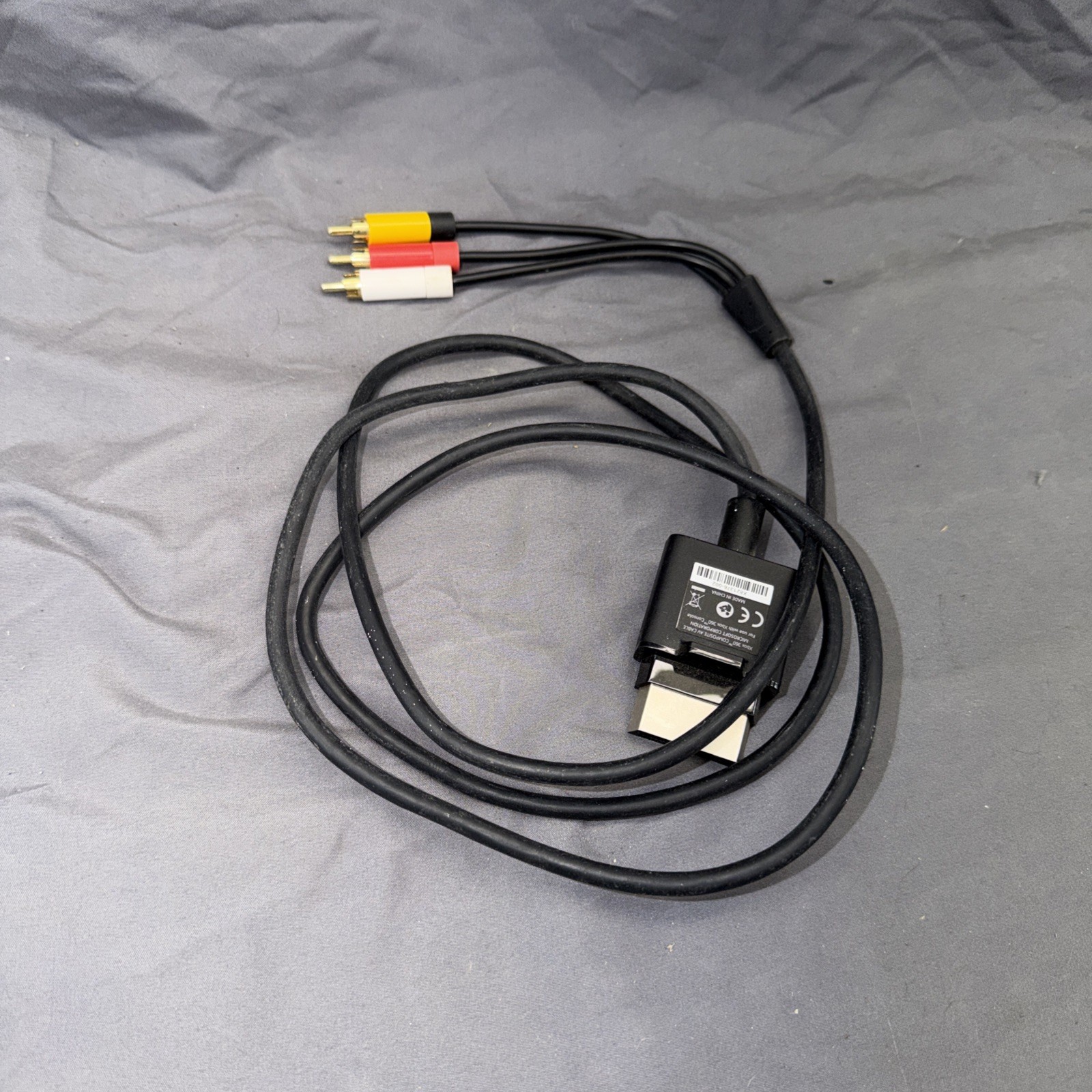 Microsoft Xbox 360 S 4GB Console Cord