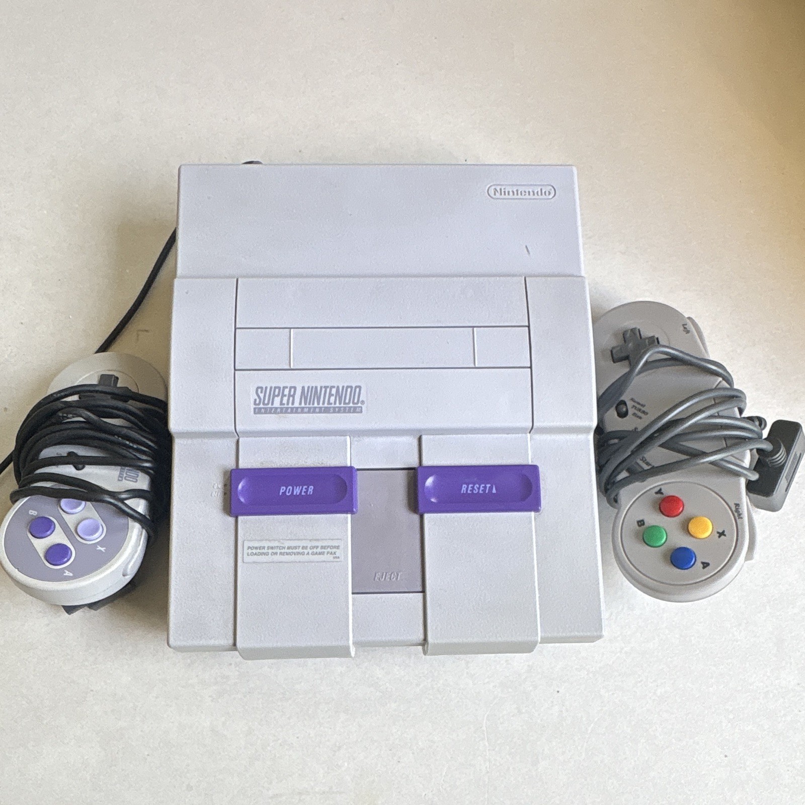 Nintendo Super Nintendo Entertainment System Gray Console w/ Controllers