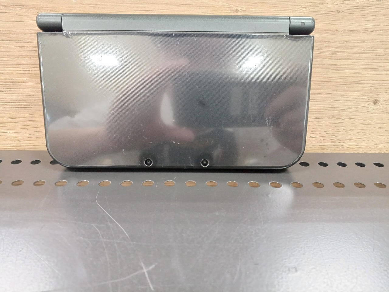New Nintendo 3DS XL (LL) RED-001 Portable Gaming System A3474