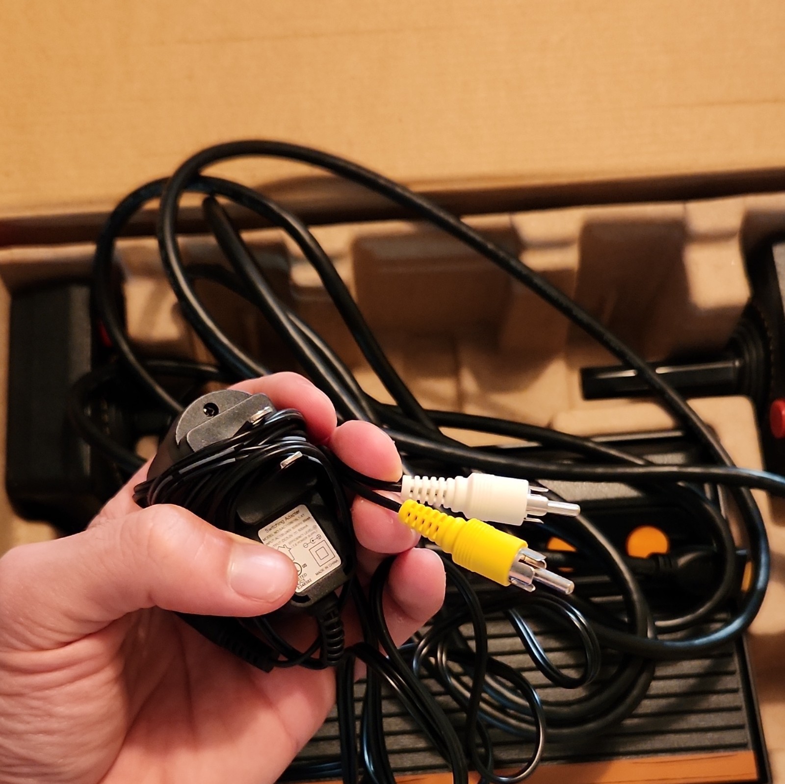 Atari Flashback 6 AR2680 Home Console 100 Built-In Games
